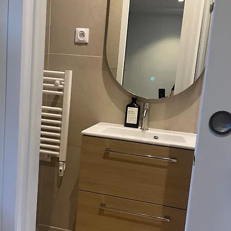 New Flat, Canal Saint Martin, Close To Marais *
